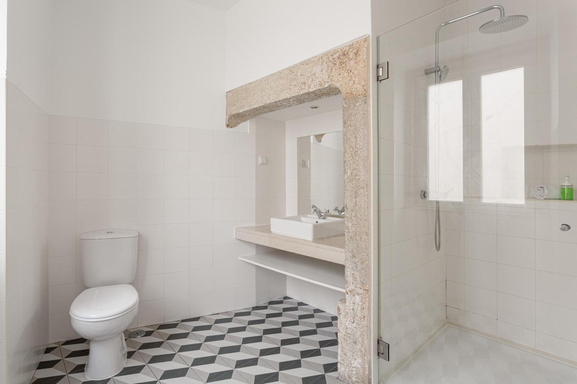 Joivy Inviting Flat Next To Carmo Convent Lisbon