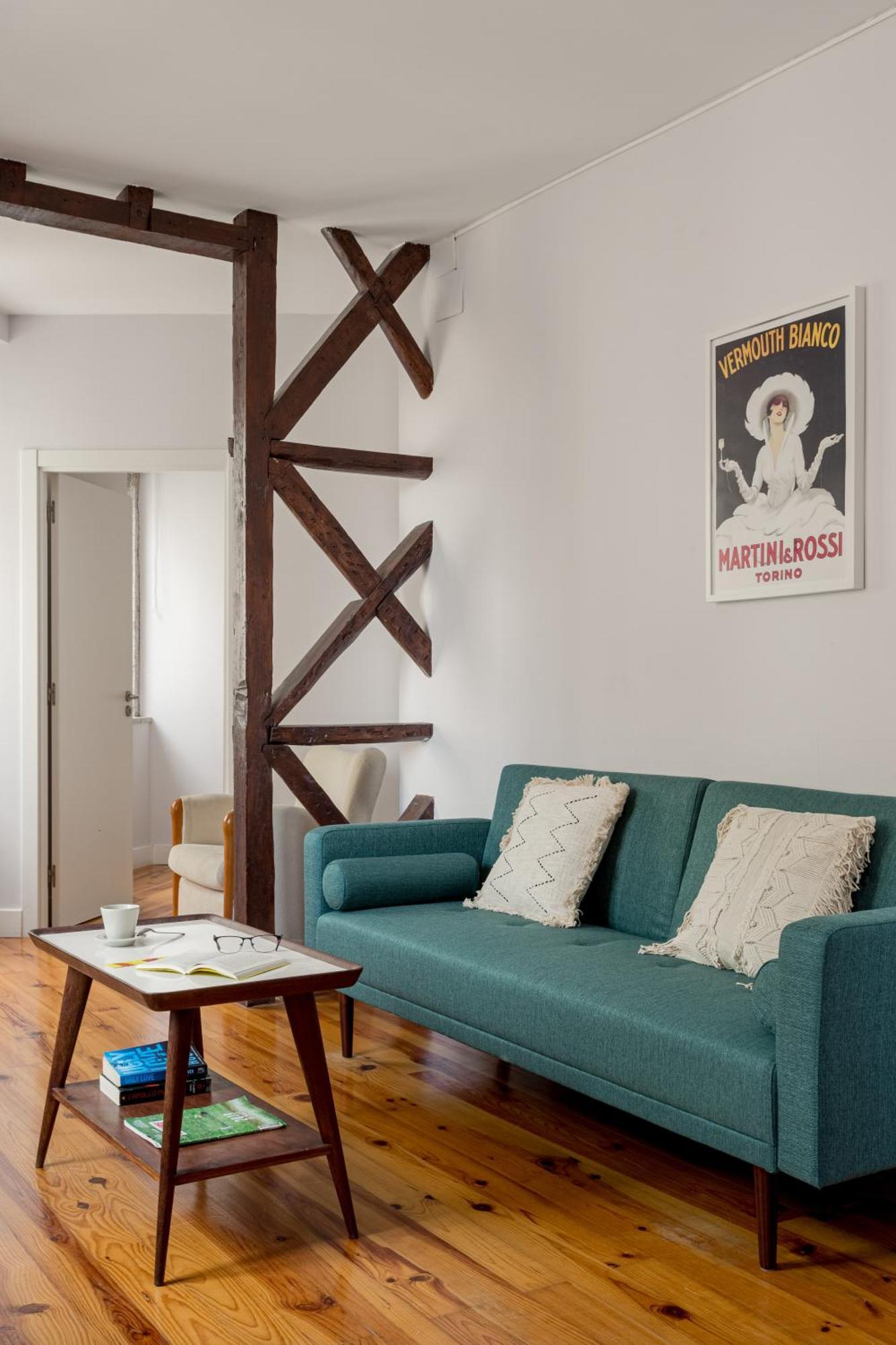 Apartment Joivy Inviting Flat Next To Carmo Convent