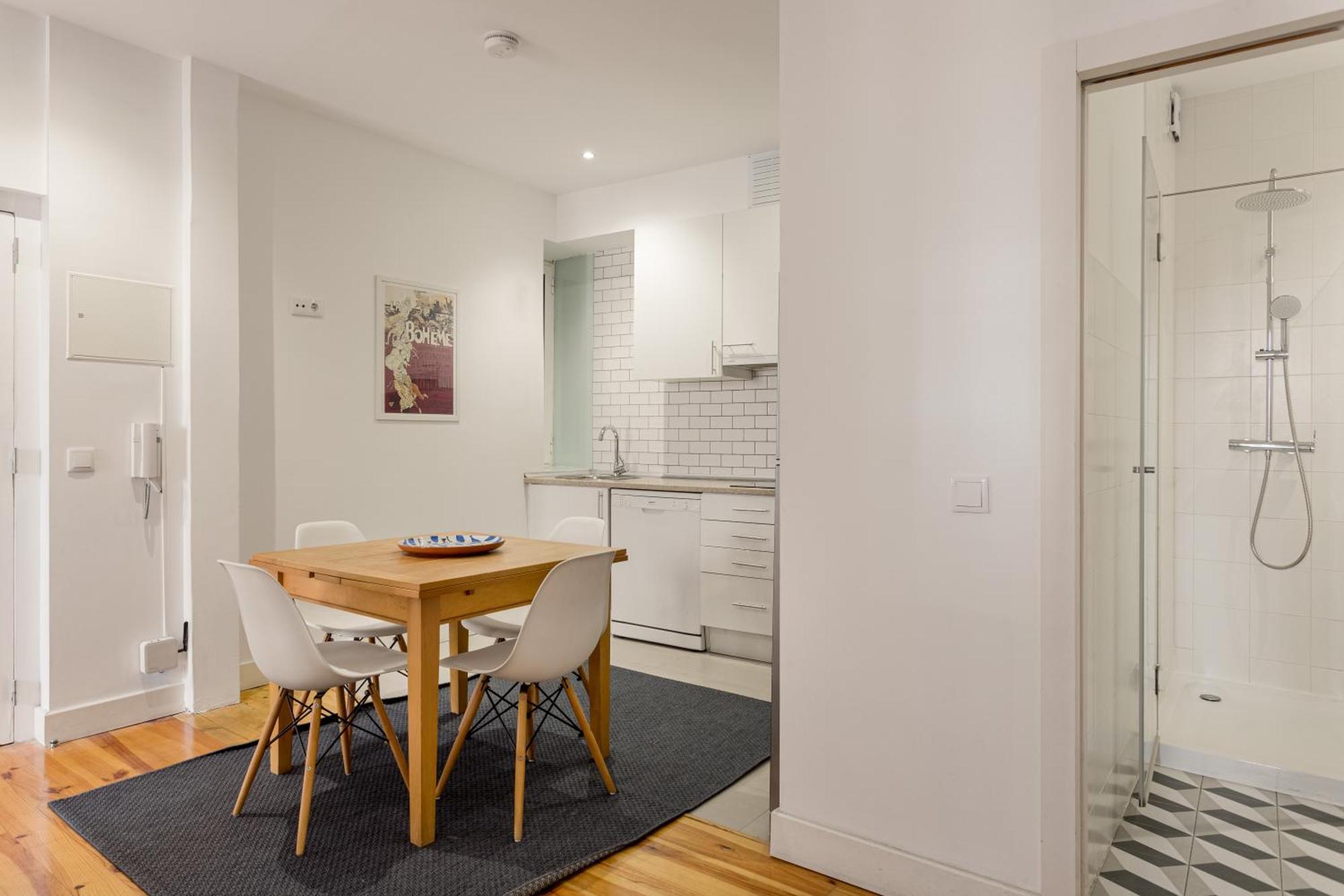 Joivy Inviting Flat Next To Carmo Convent Apartment Lisbon