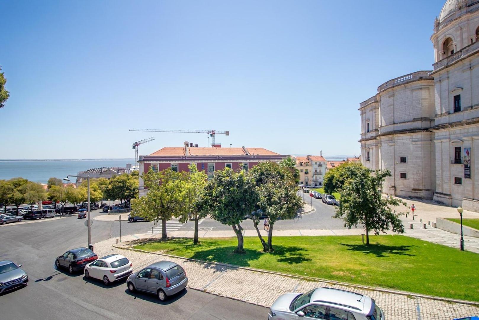 Cosy Duplex Rooftoop W/ Ac | By Airnest * Lisbon