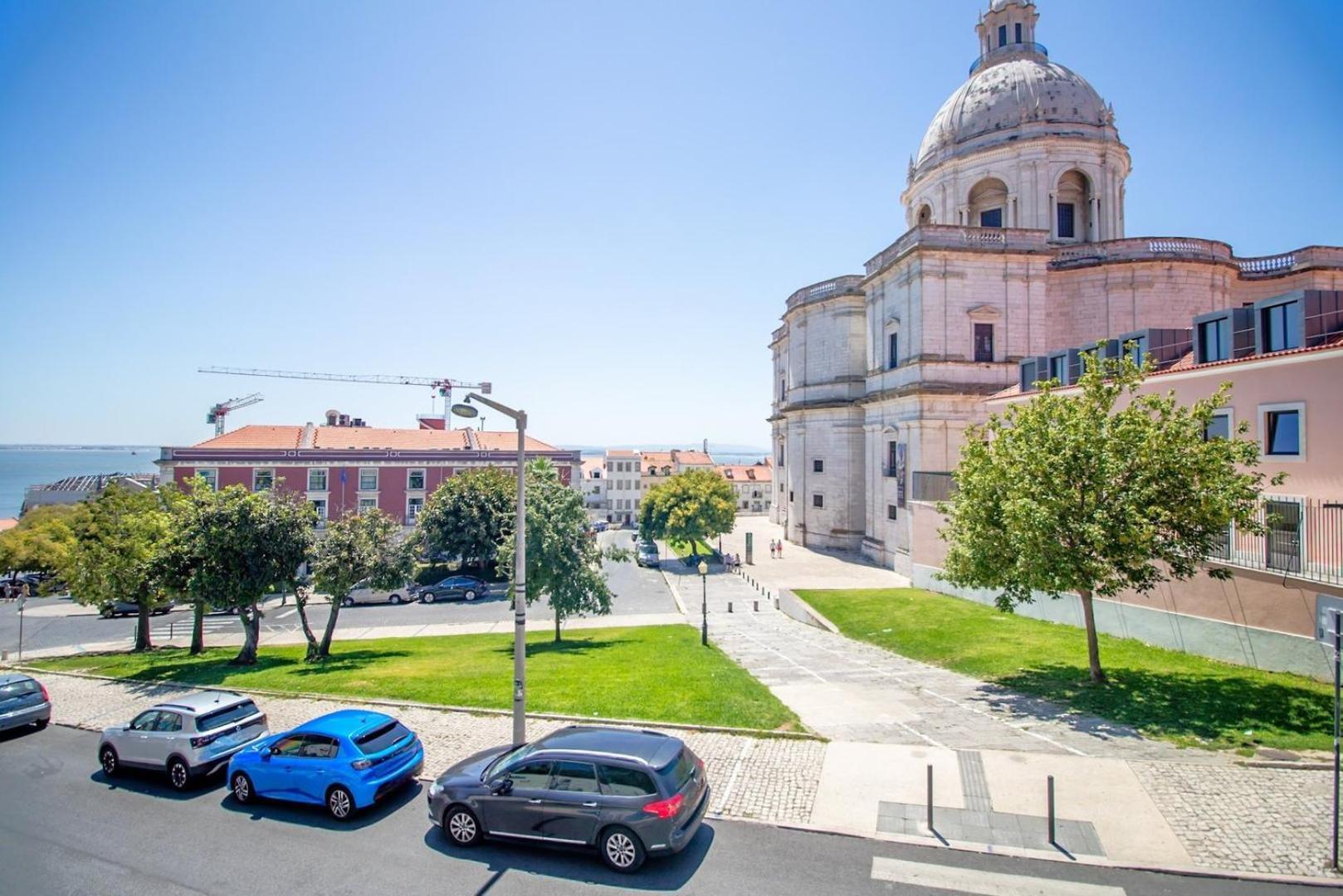 Cosy Duplex Rooftoop W/ Ac | By Airnest Apartment Lisbon