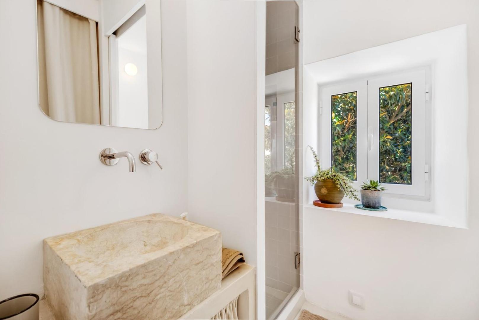 Apartment Cosy Duplex Rooftoop W/ Ac | By Airnest Lisbon