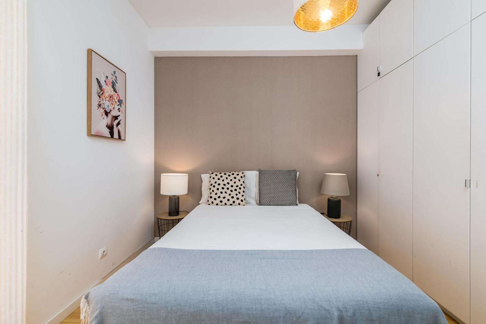 Go Native Lisbon - Principe Real Apartment