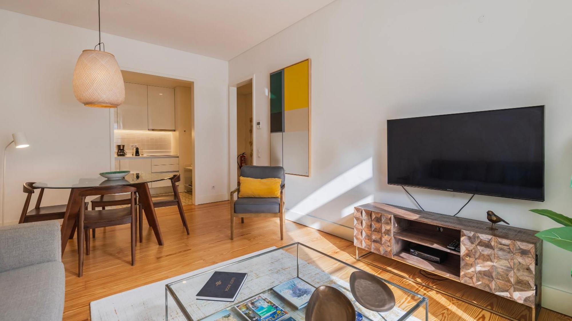 Downtown Sleek By Lovelystay Apartment *