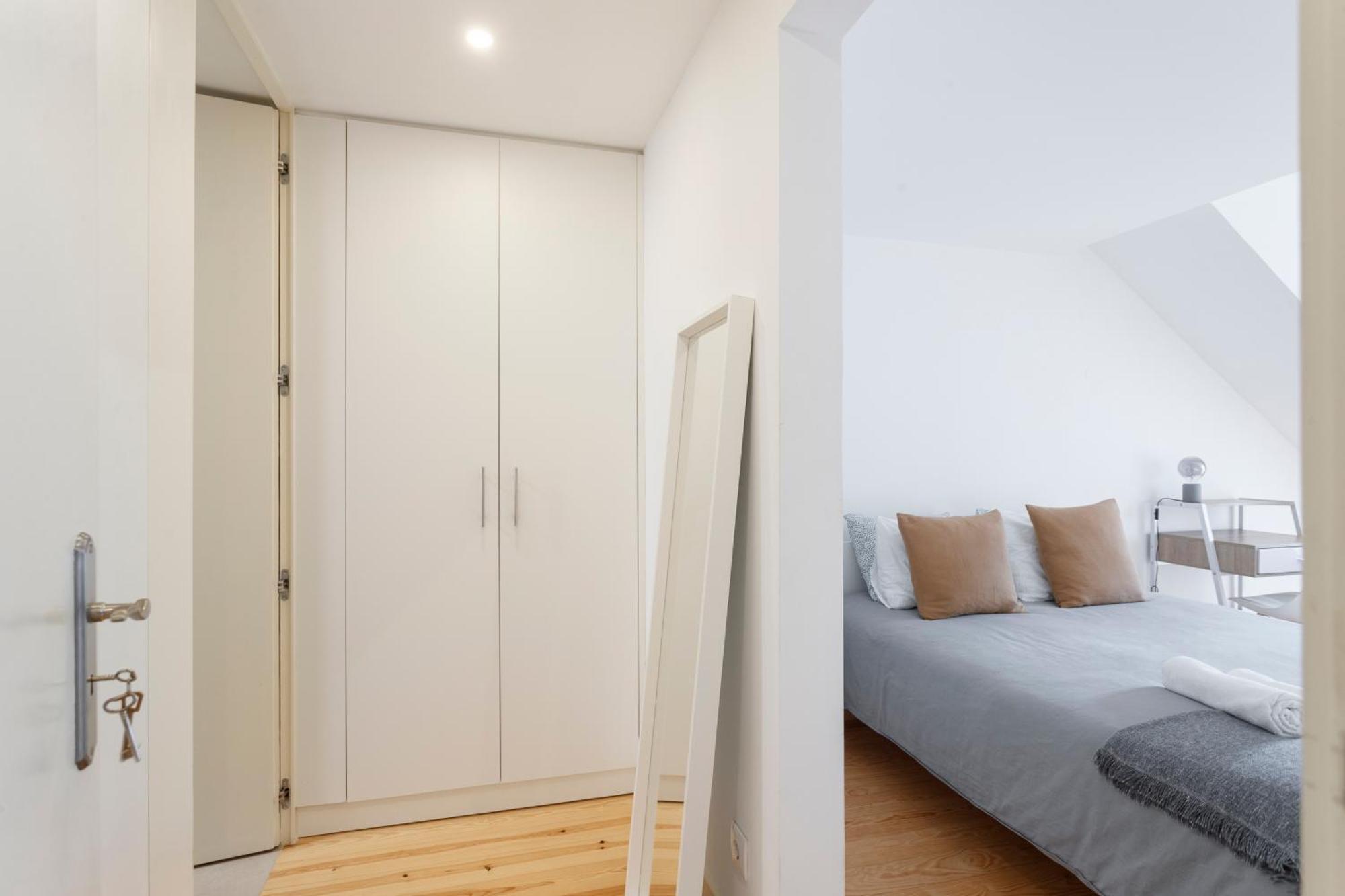 In Cozy In Chiado In Shared House Guest house Lisbon