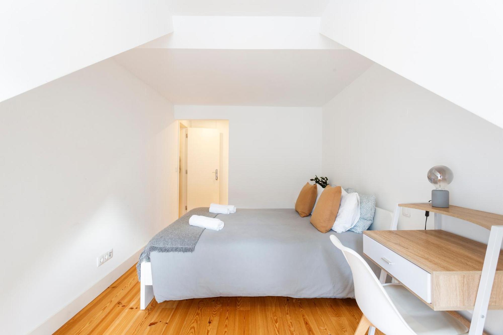 In Cozy In Chiado In Shared House *