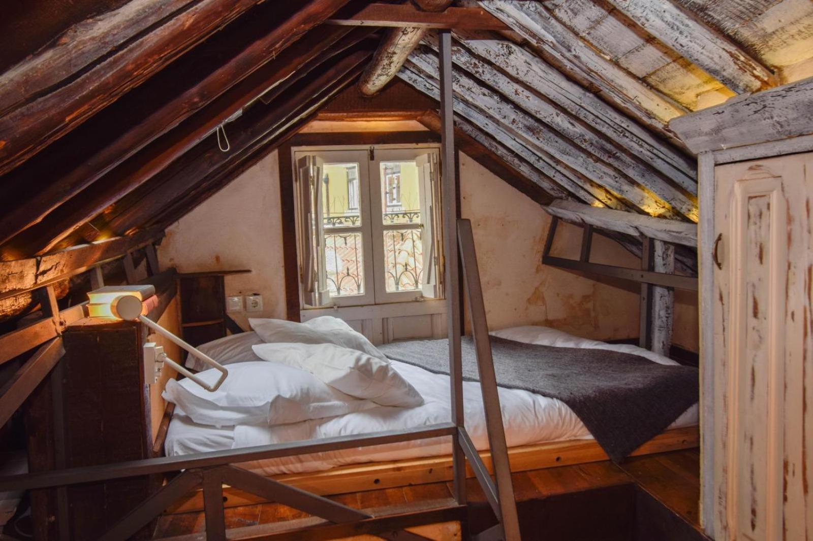 Alfama Charming And Rustic Apartamento