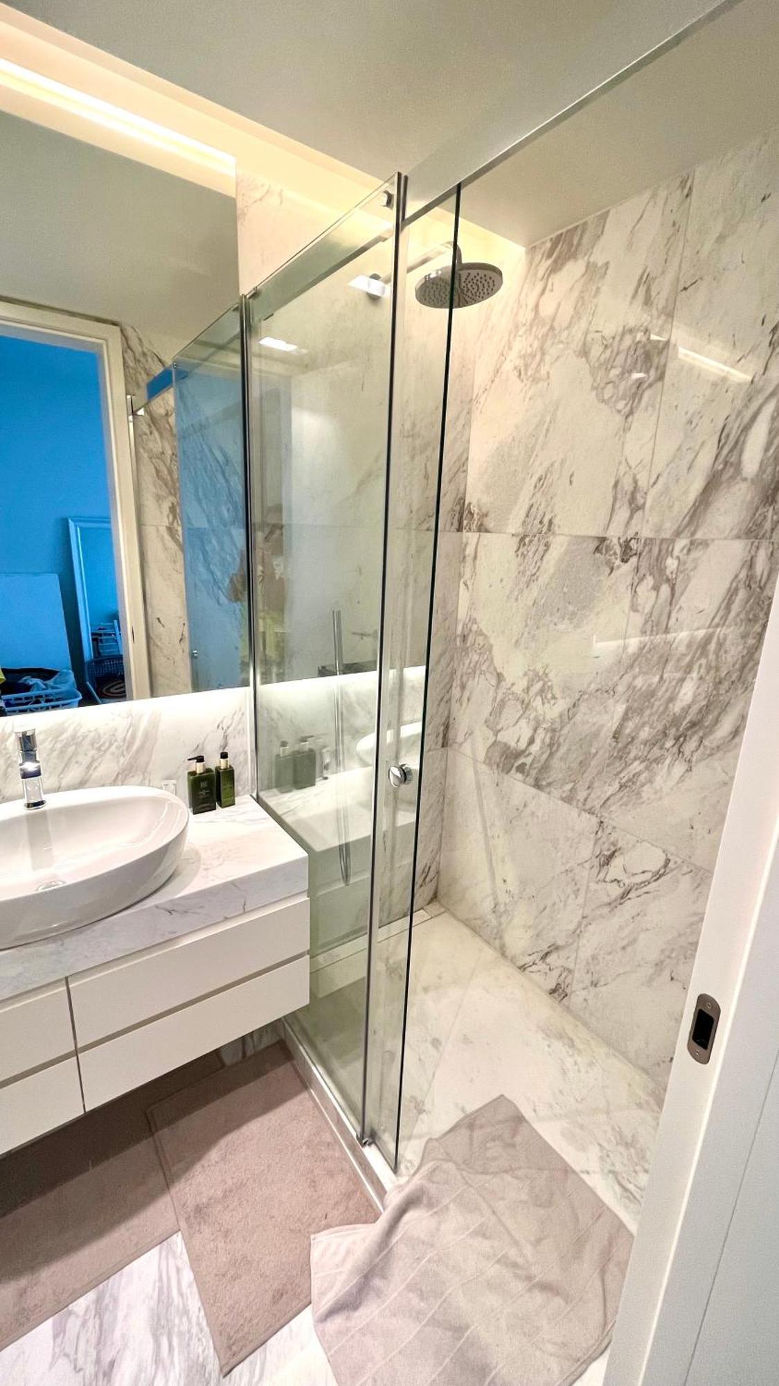 Luxurious 2 Bedrooms With Amenities In Center Lisbon