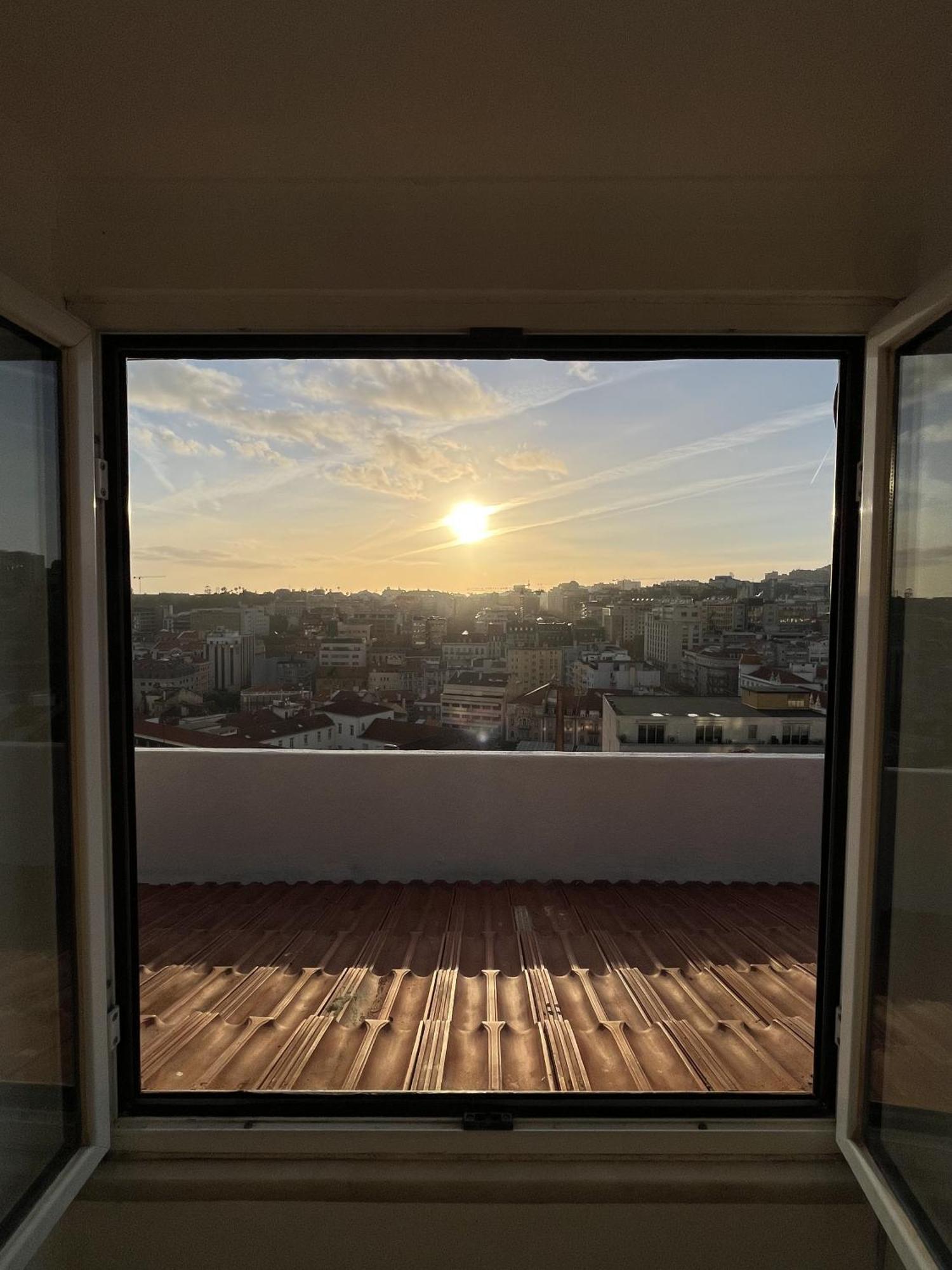 View Apartment *