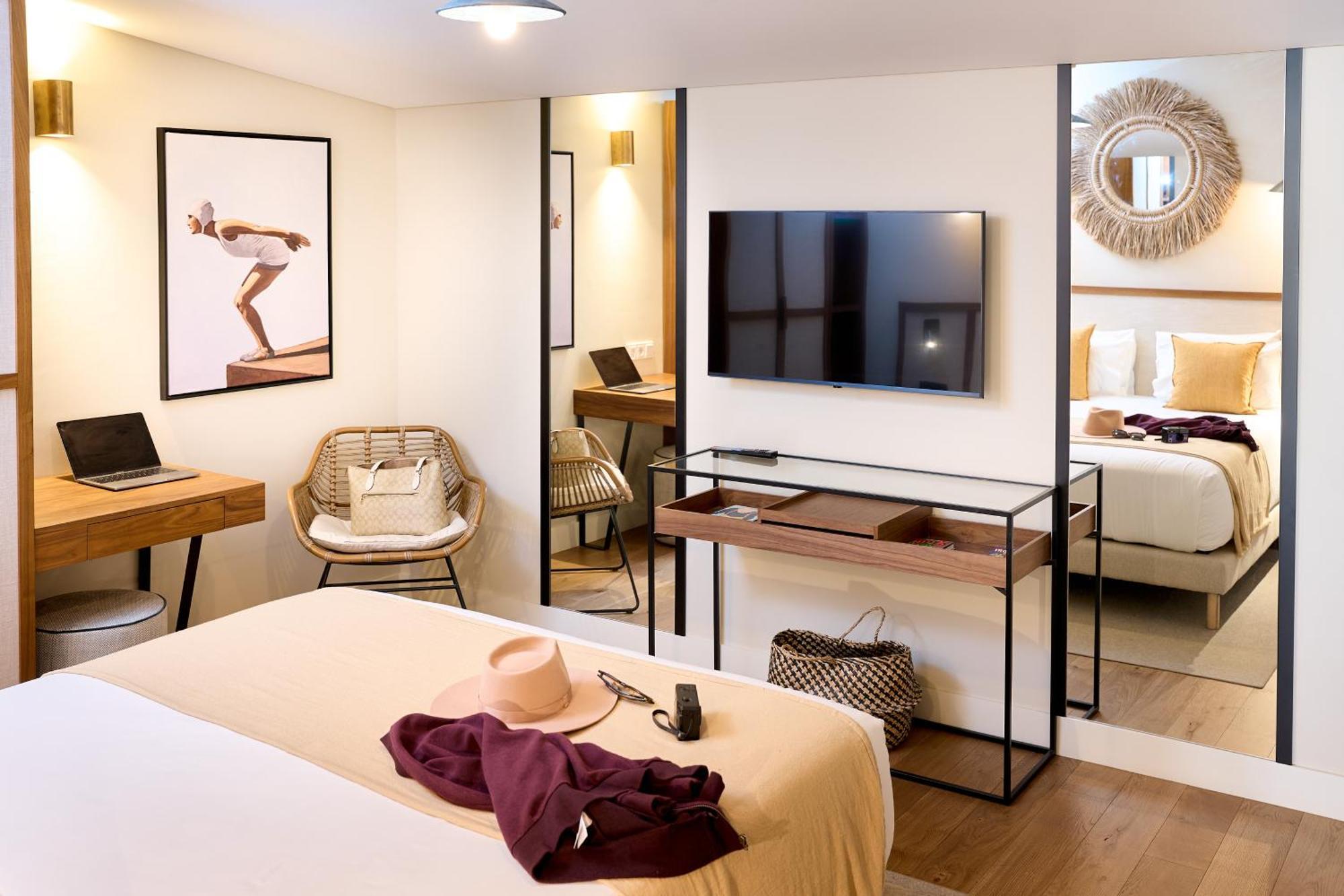Ando Living - Augusta House Apartment
