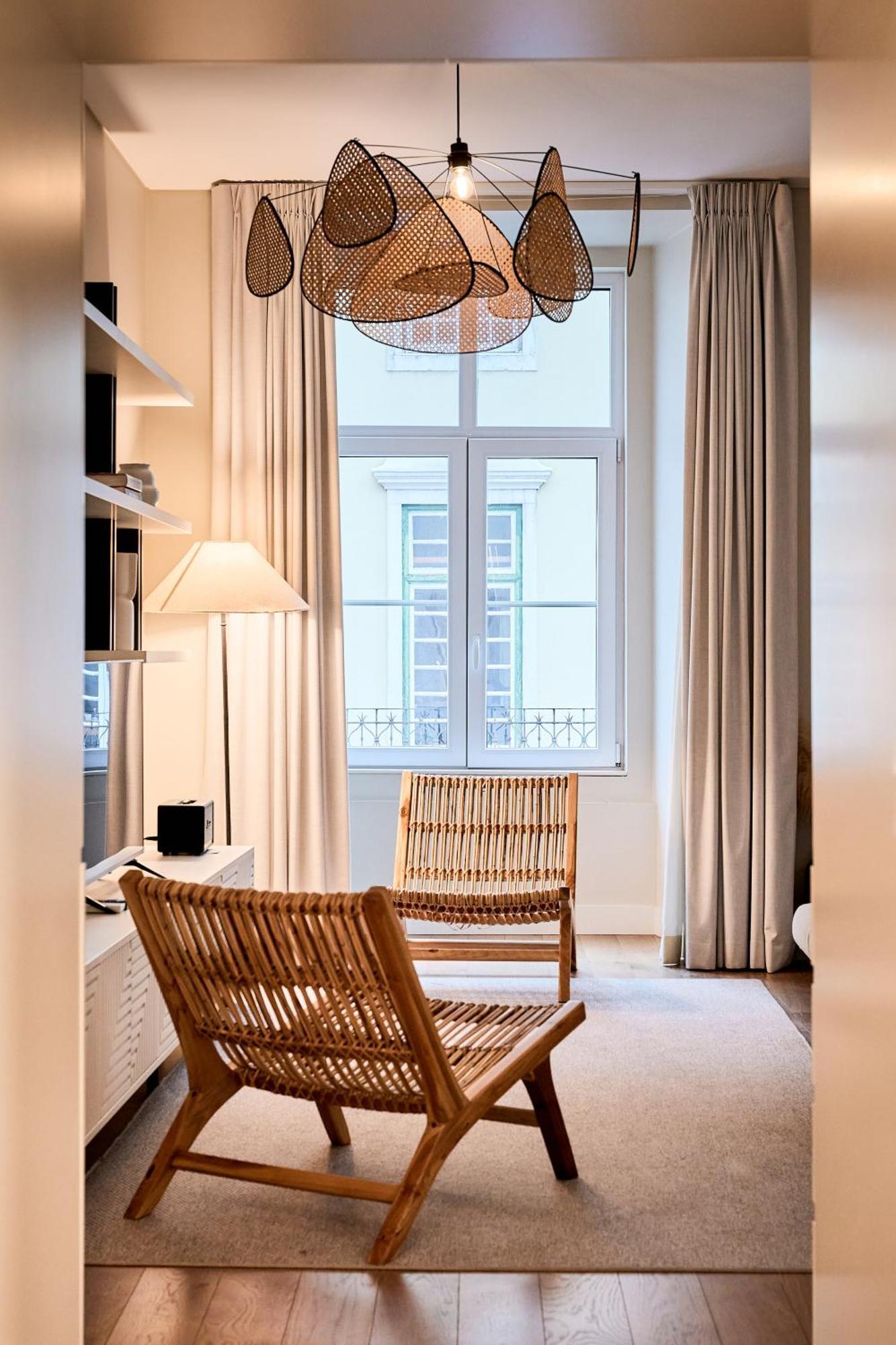 Ando Living - Augusta House Apartment *
