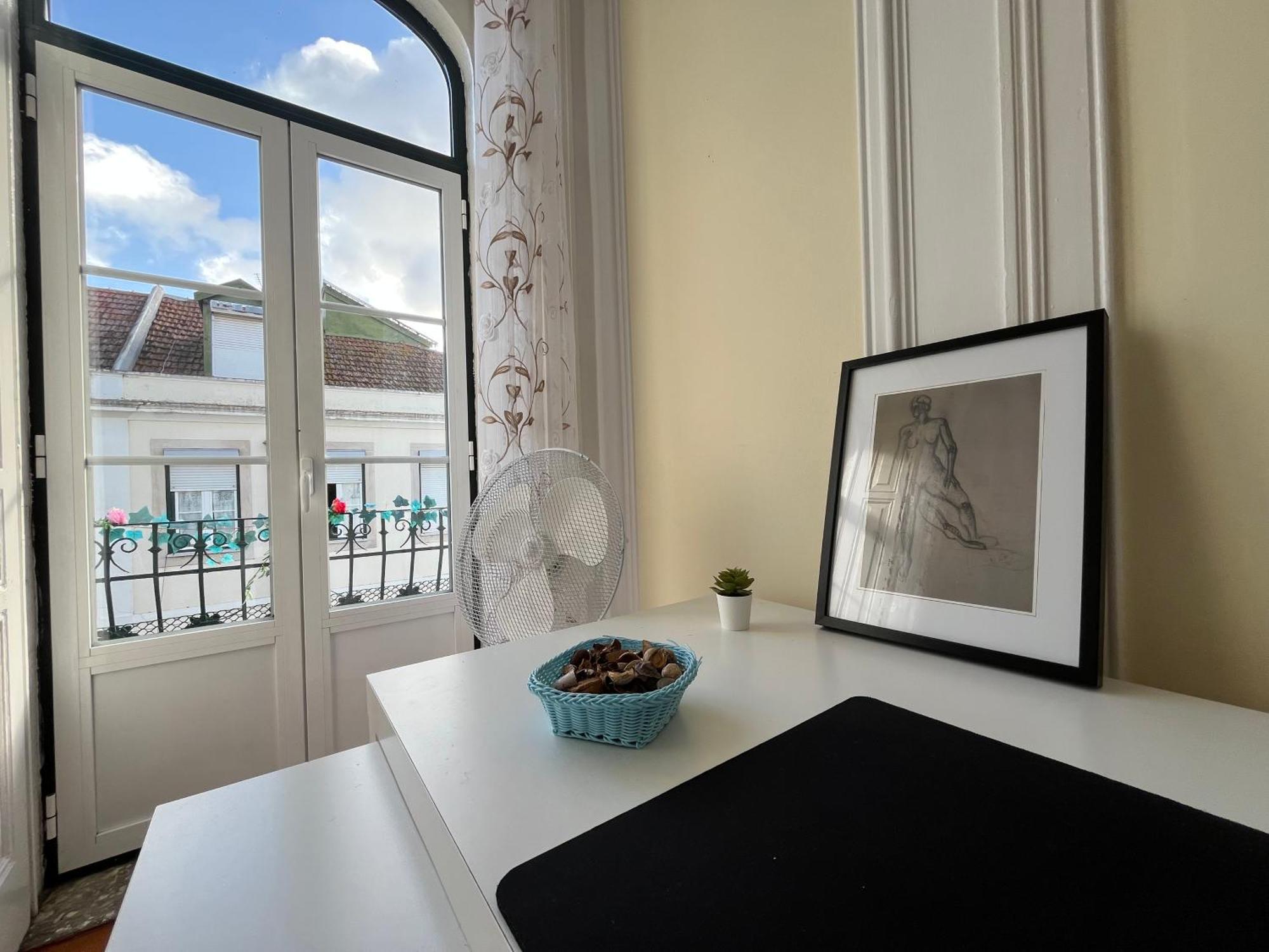 No Pombal Quarto em Acomodações Particulares Lisboa