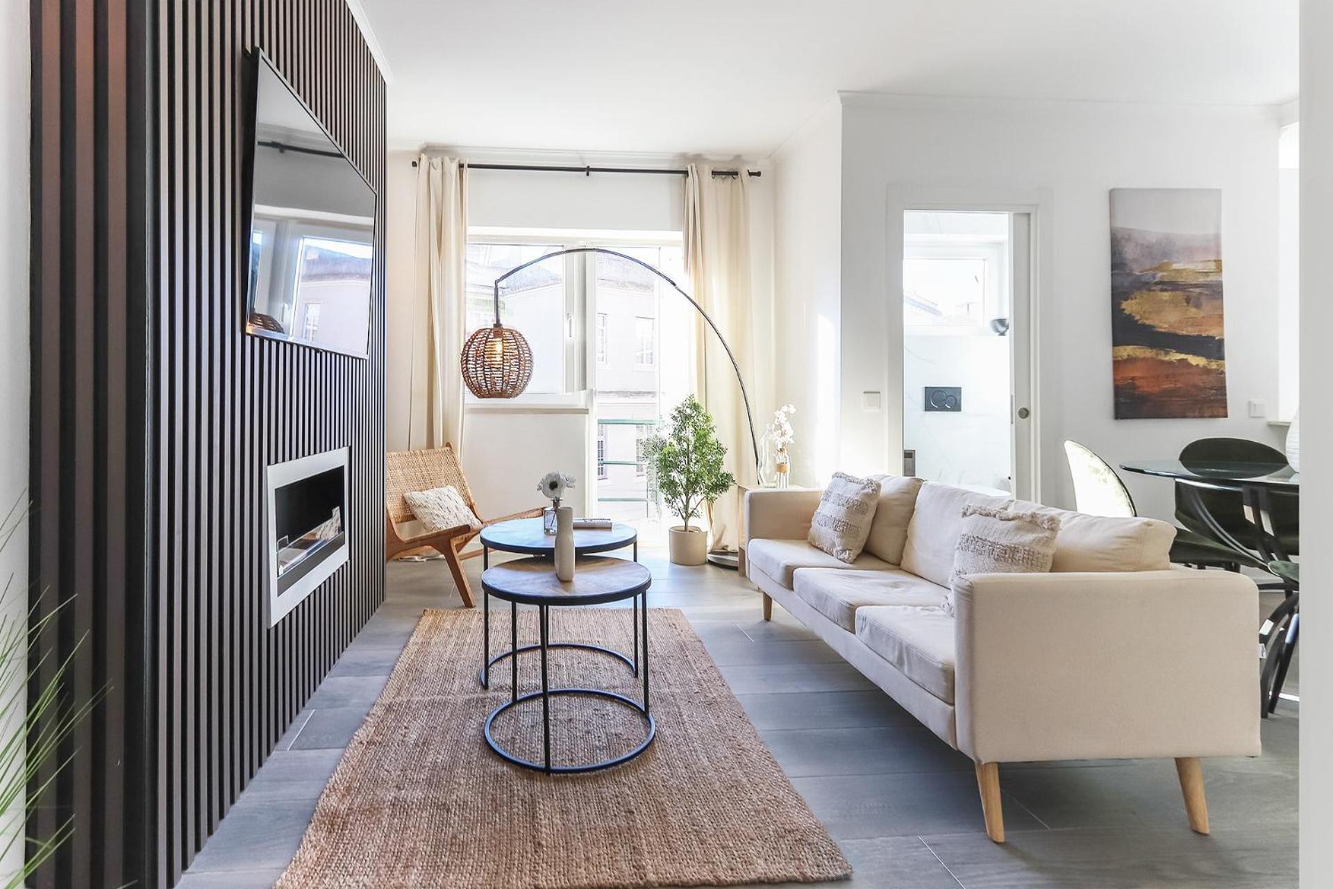 Rato Prime Terrace By Homing * Lisbon