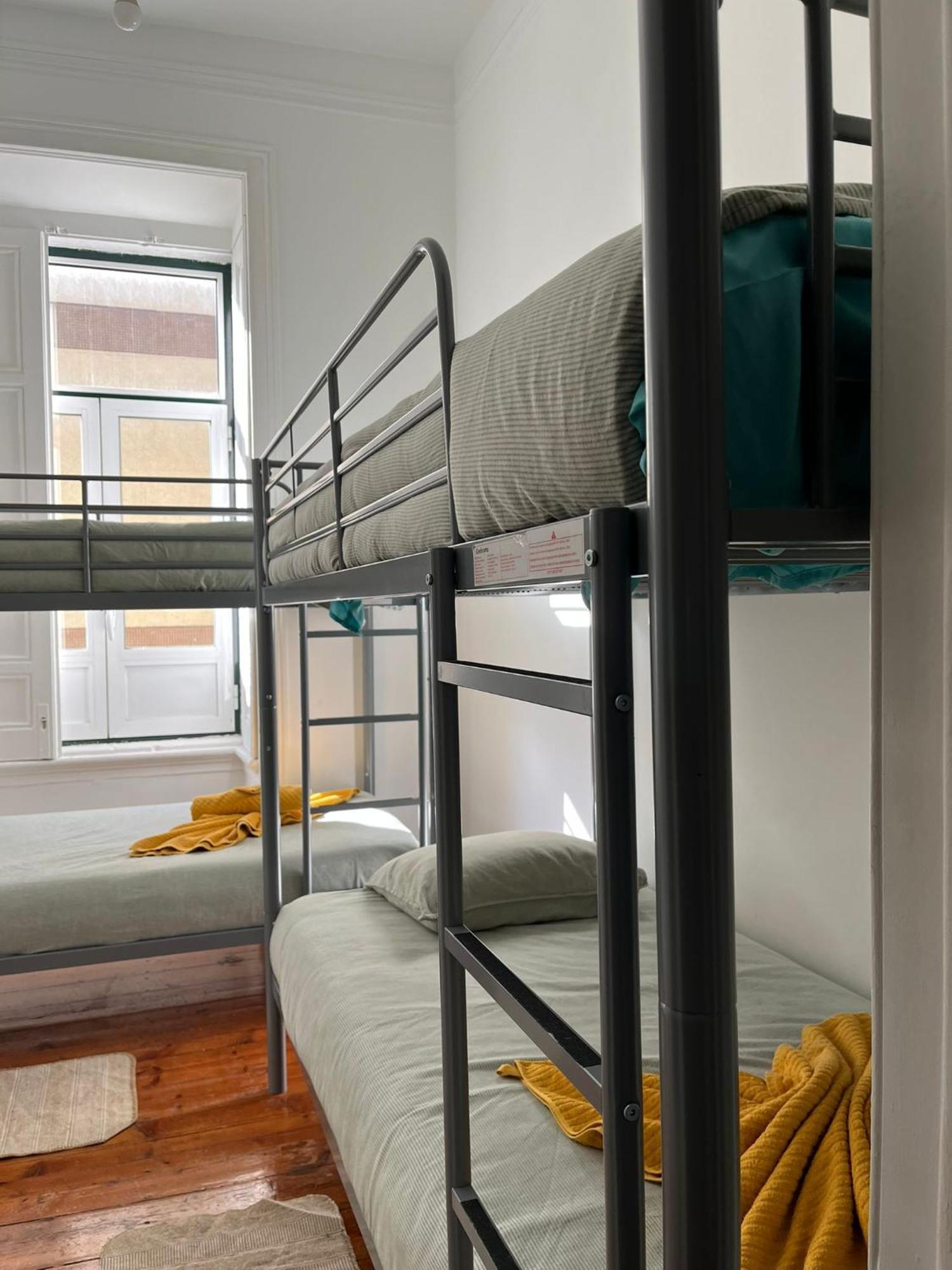 Homestay Garden Campo De Ourique - Lisbon
