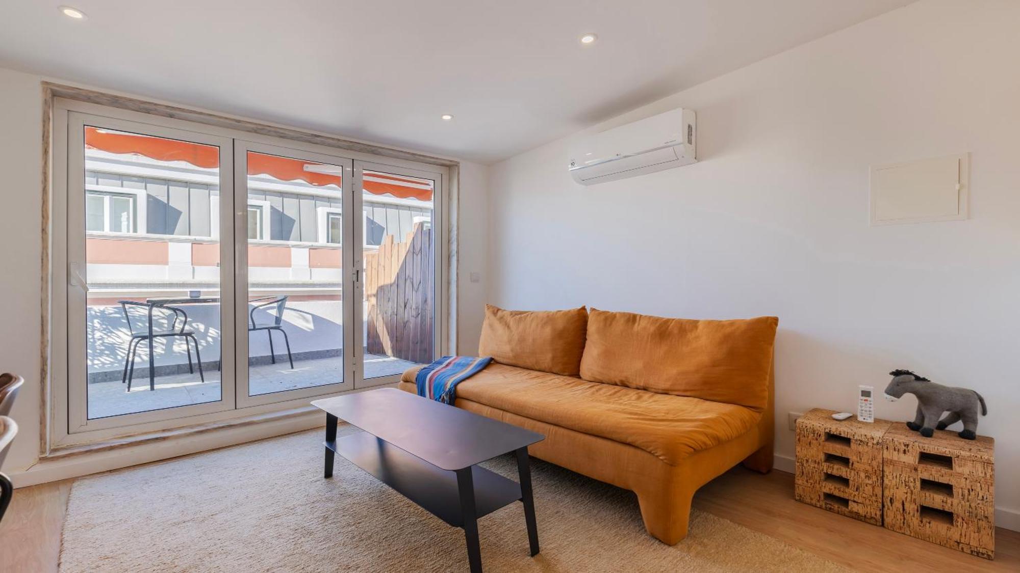 Apartment 1bdr With Ac And Terrace By Lovelystay *