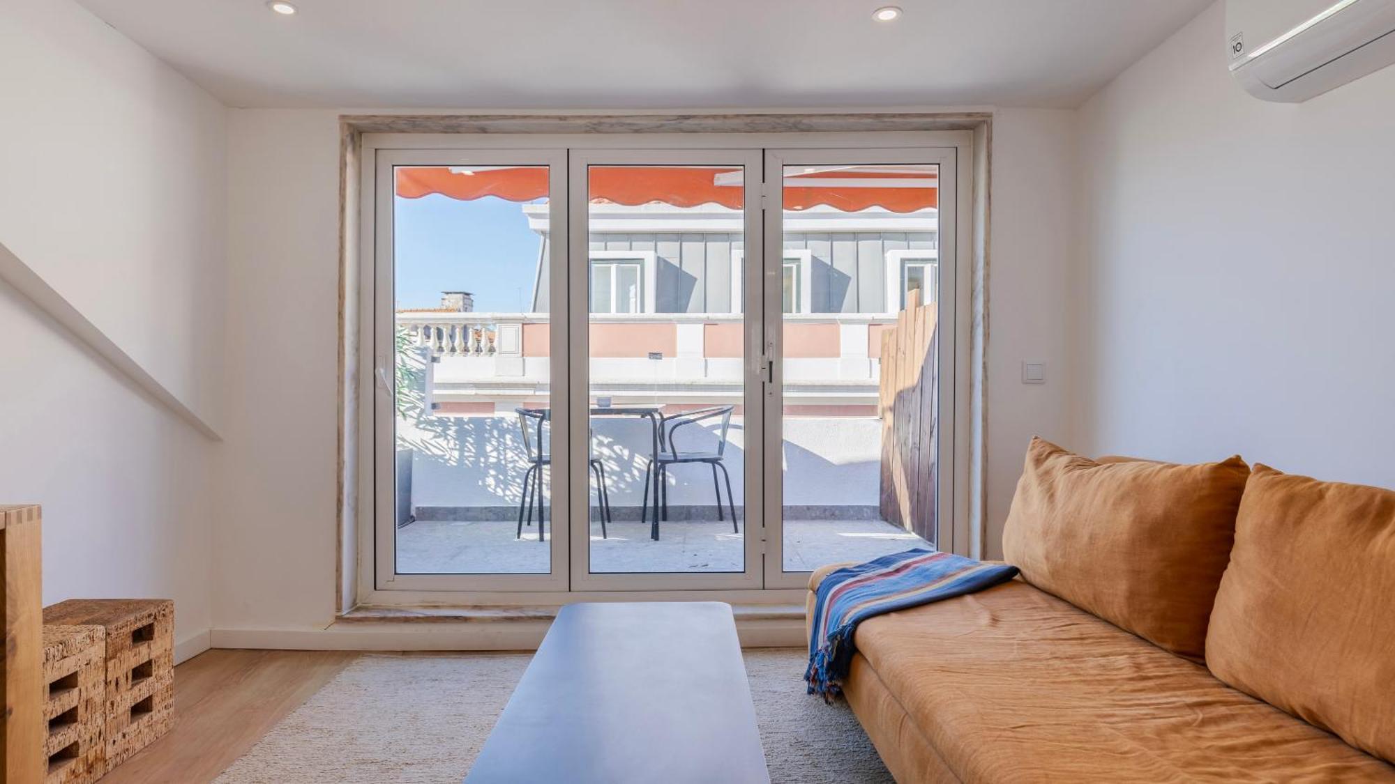 Apartment 1bdr With Ac And Terrace By Lovelystay Lisbon