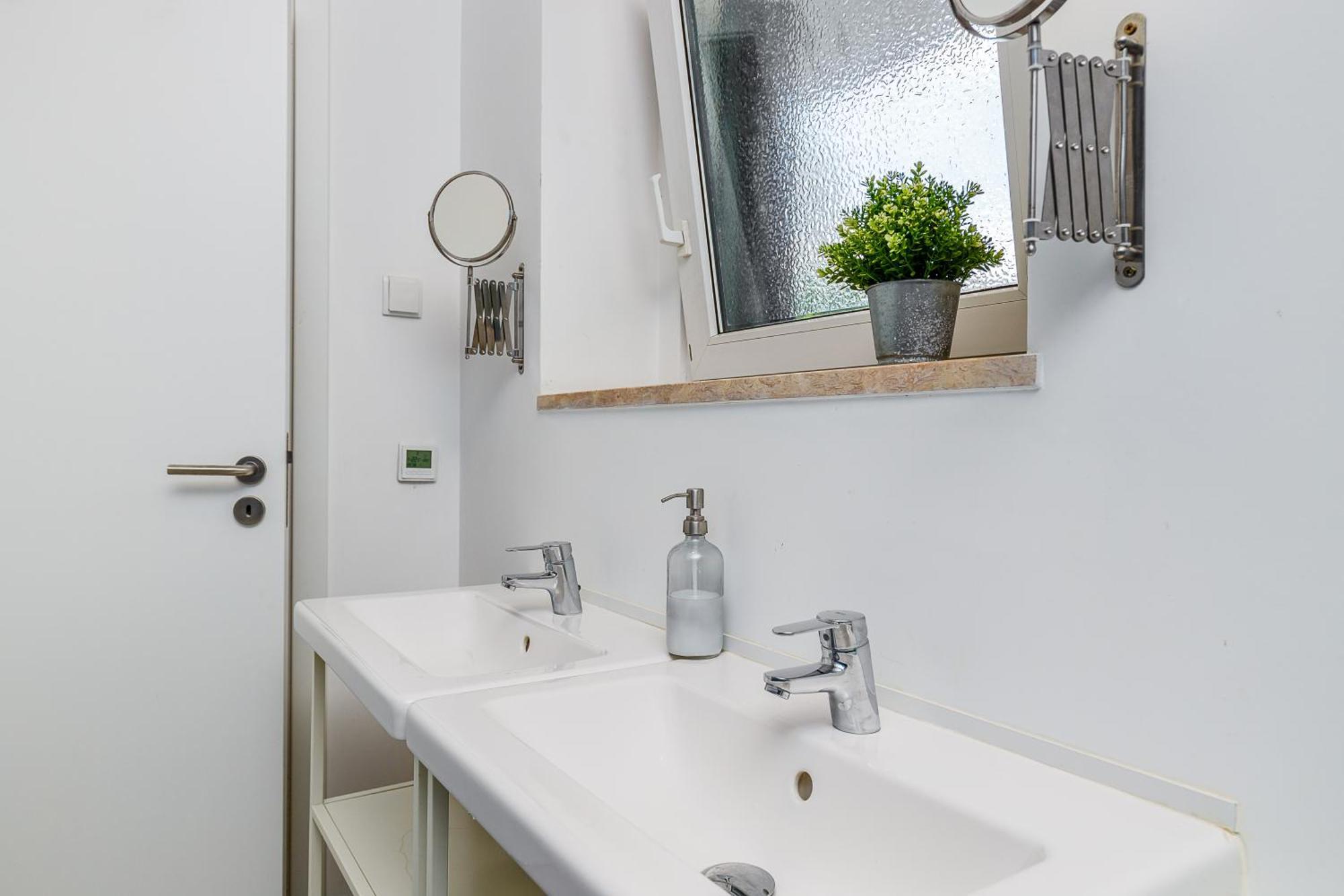 Casa Da Laurentina - Charm & Garden Holiday home *