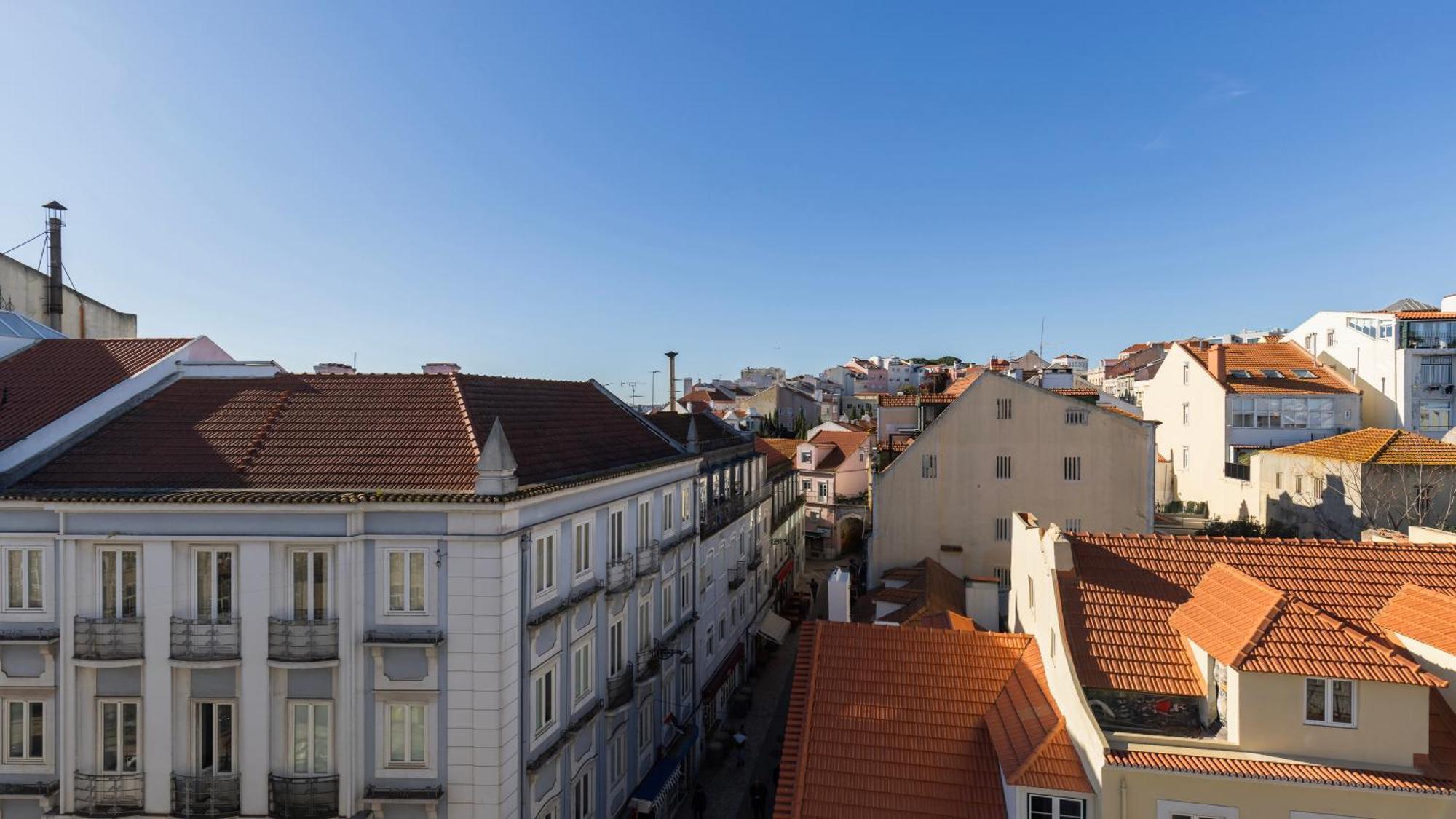 Elegant In Graca By Lovelystay Lisbon