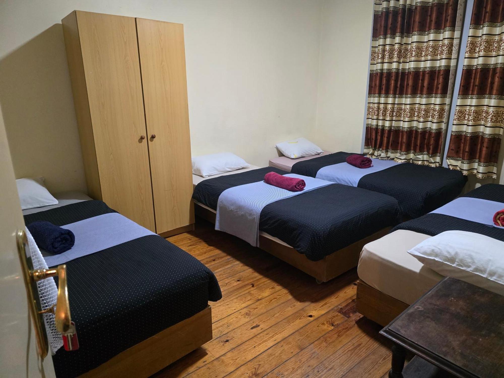 Guest house Lisbangla