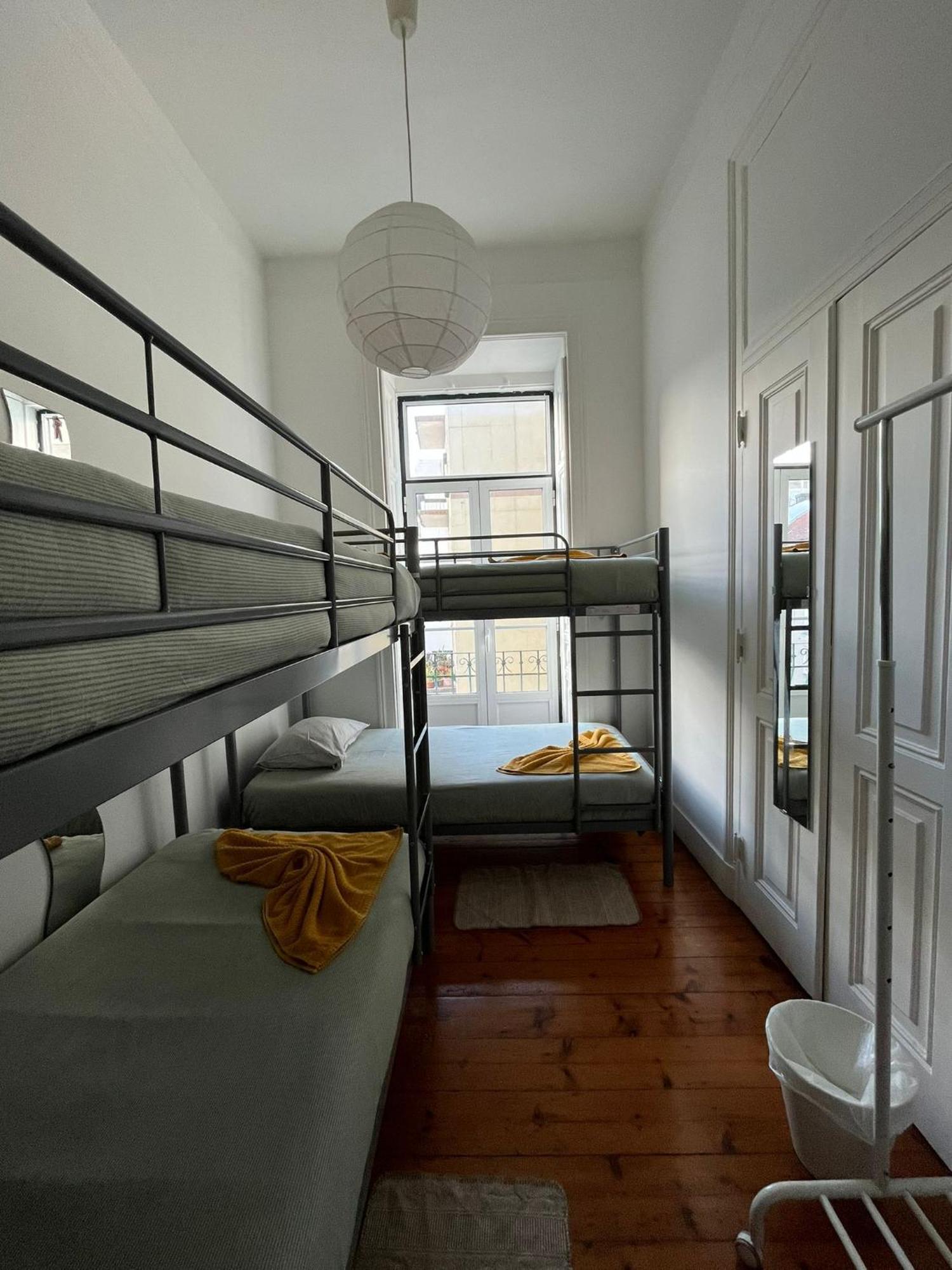 Garden Campo De Ourique - Homestay