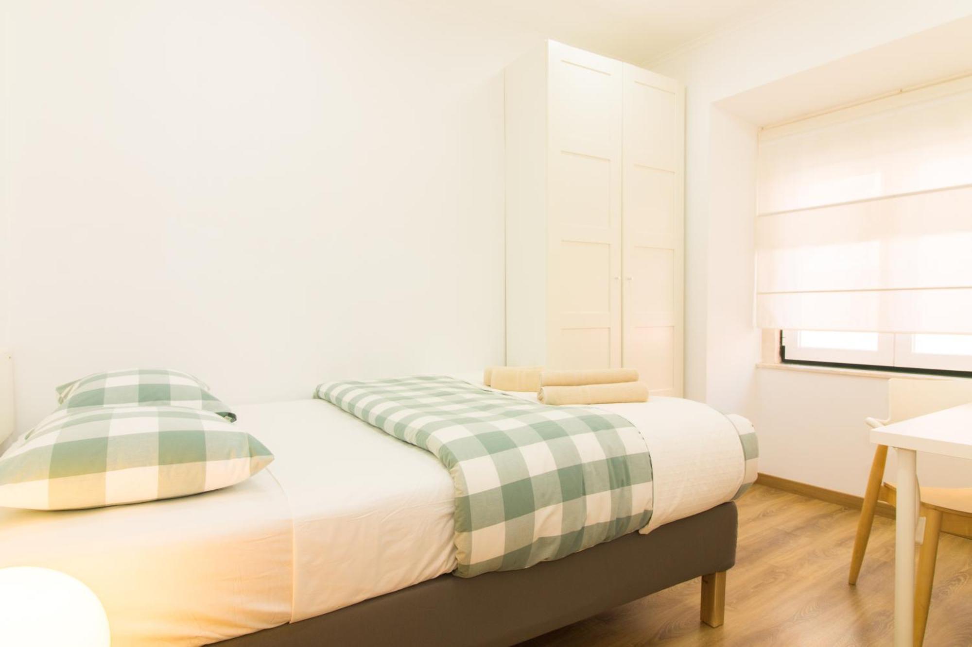 In Historic Neighbourhood, Walk Everywhere! Apartment *