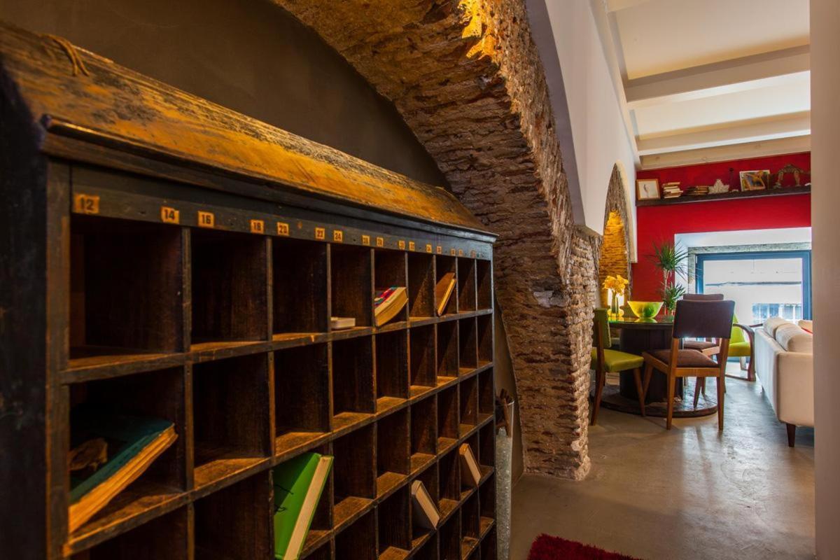 Apartment Old Stables Chiado - 2 Bedroom In The Heart Of