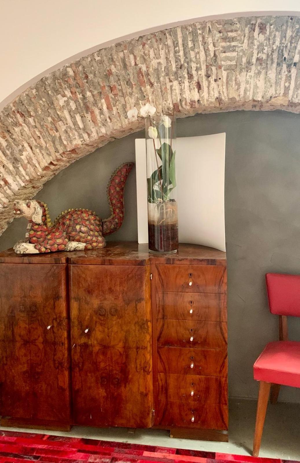 Old Stables Chiado - 2 Bedroom In The Heart Of Apartment Lisbon