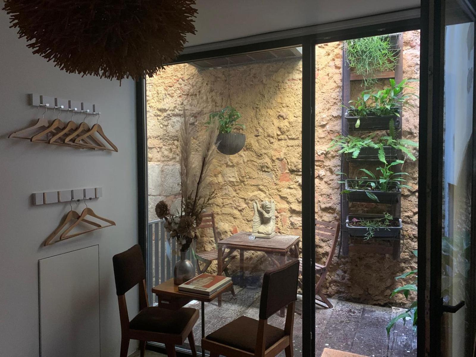 Old Stables Chiado - 2 Bedroom In The Heart Of Apartment *