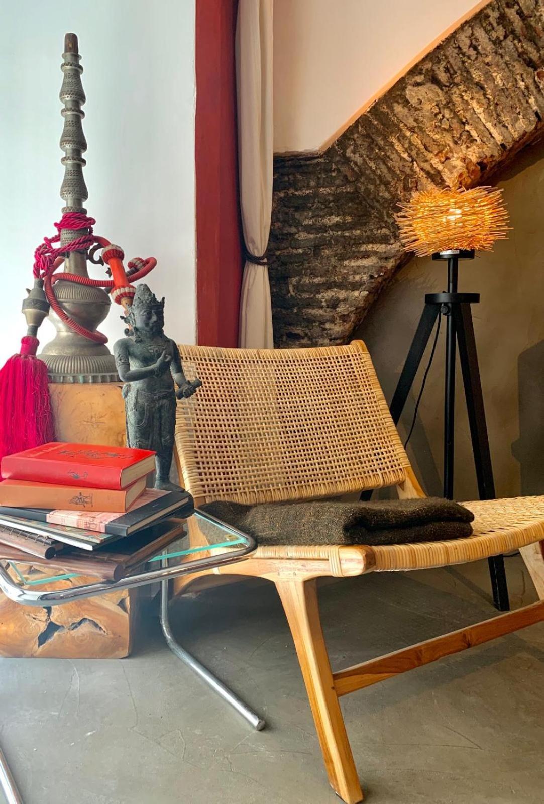 Apartment Old Stables Chiado - 2 Bedroom In The Heart Of Lisbon