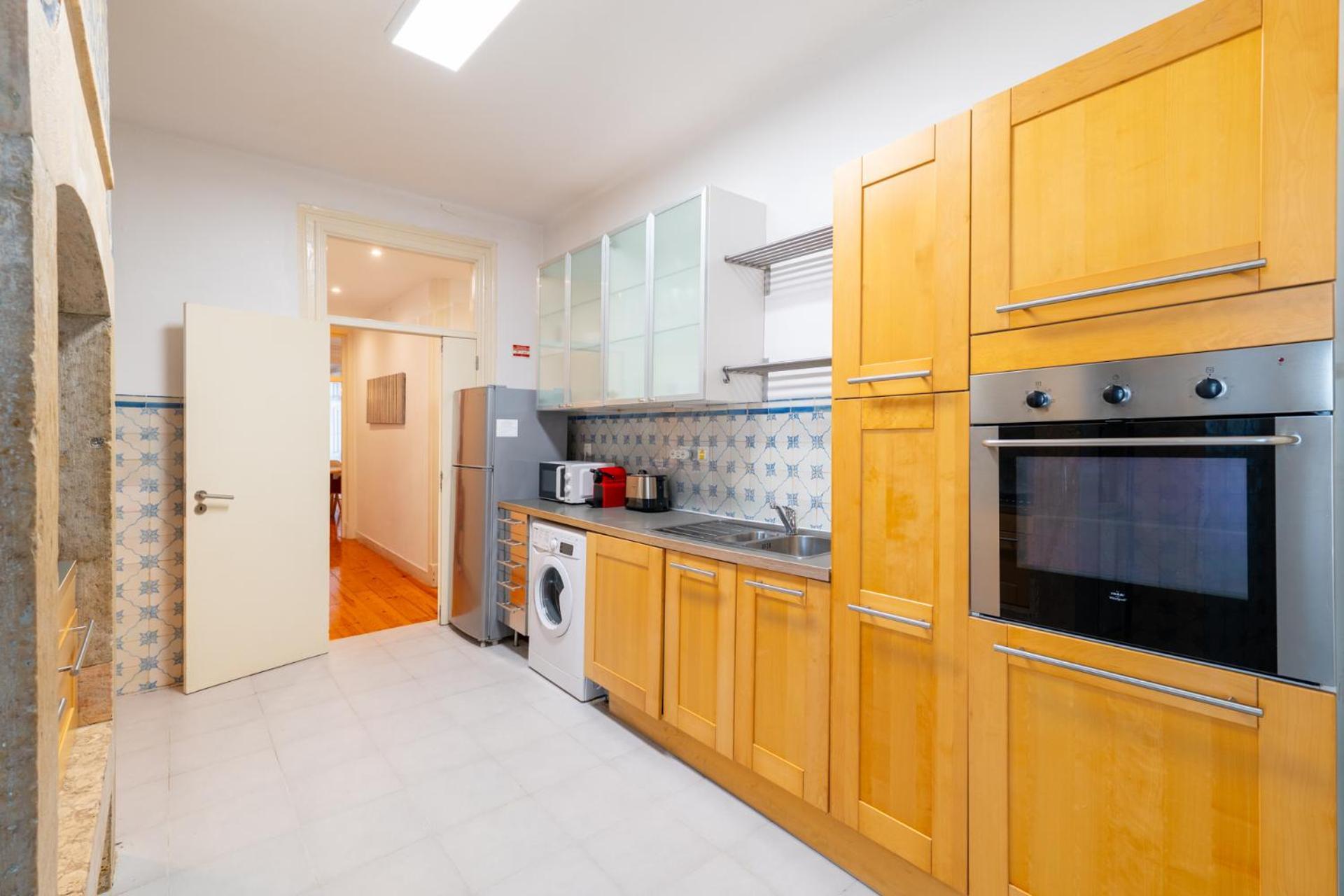 Beautiful In Bairro Alto - Quite Apartment