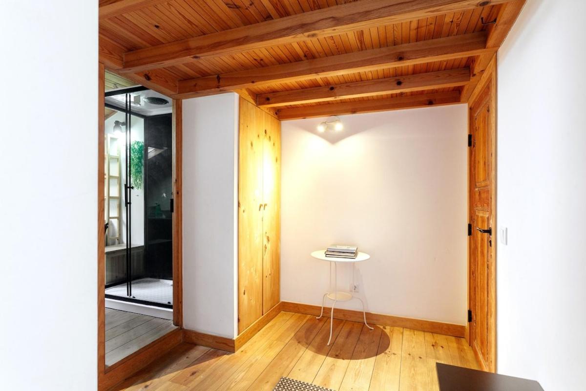 Condessa - Modern Charm In Historic Apartment *