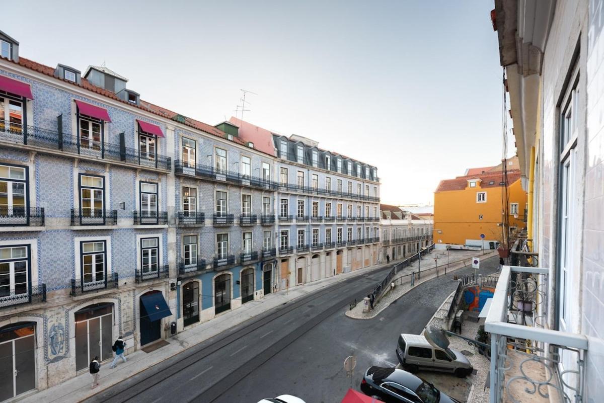 Apartment Bica Contemporary Historic 2 Bedroom Lisbon