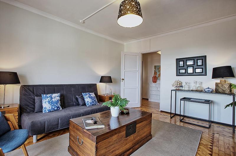 Apartment Apolonia 30 Guests Balconies Lisbon