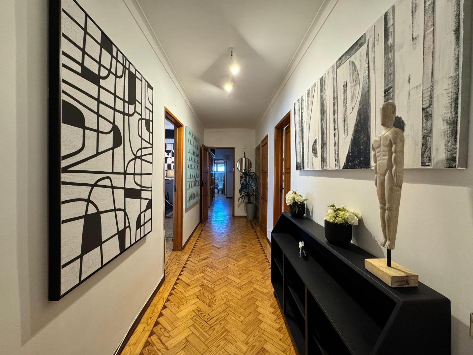 Apolonia 30 Guests Balconies Apartment
