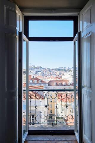 Apartment & Calm With Great View *