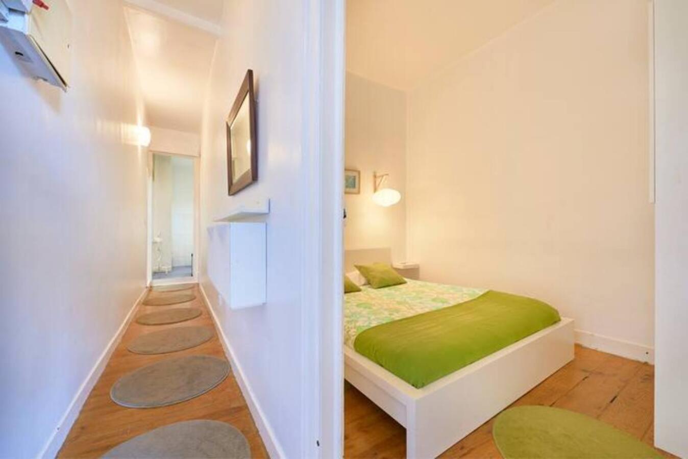 & Calm With Great View Apartment