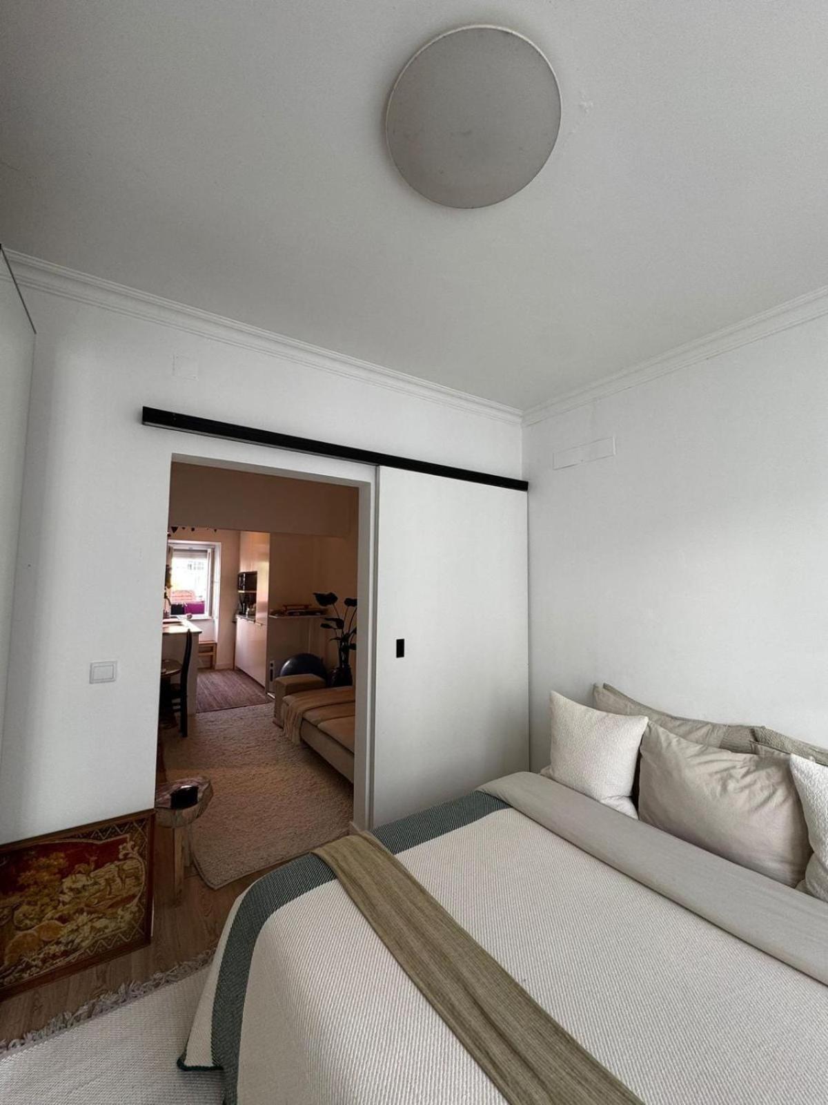 Cosy Campo De Ourique Apartment Lisbon