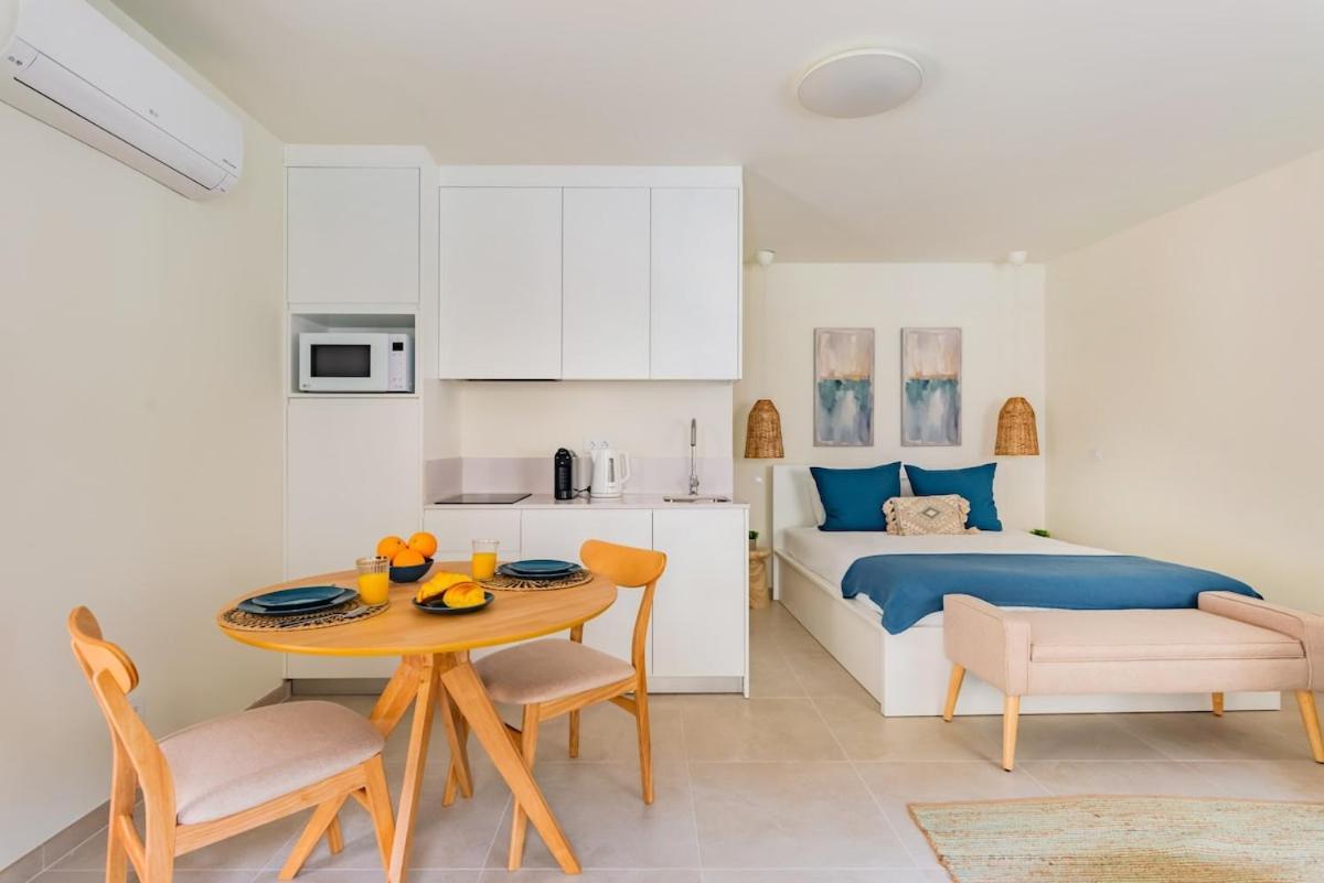 Apartment Lapa Getaway With Swimming Pool