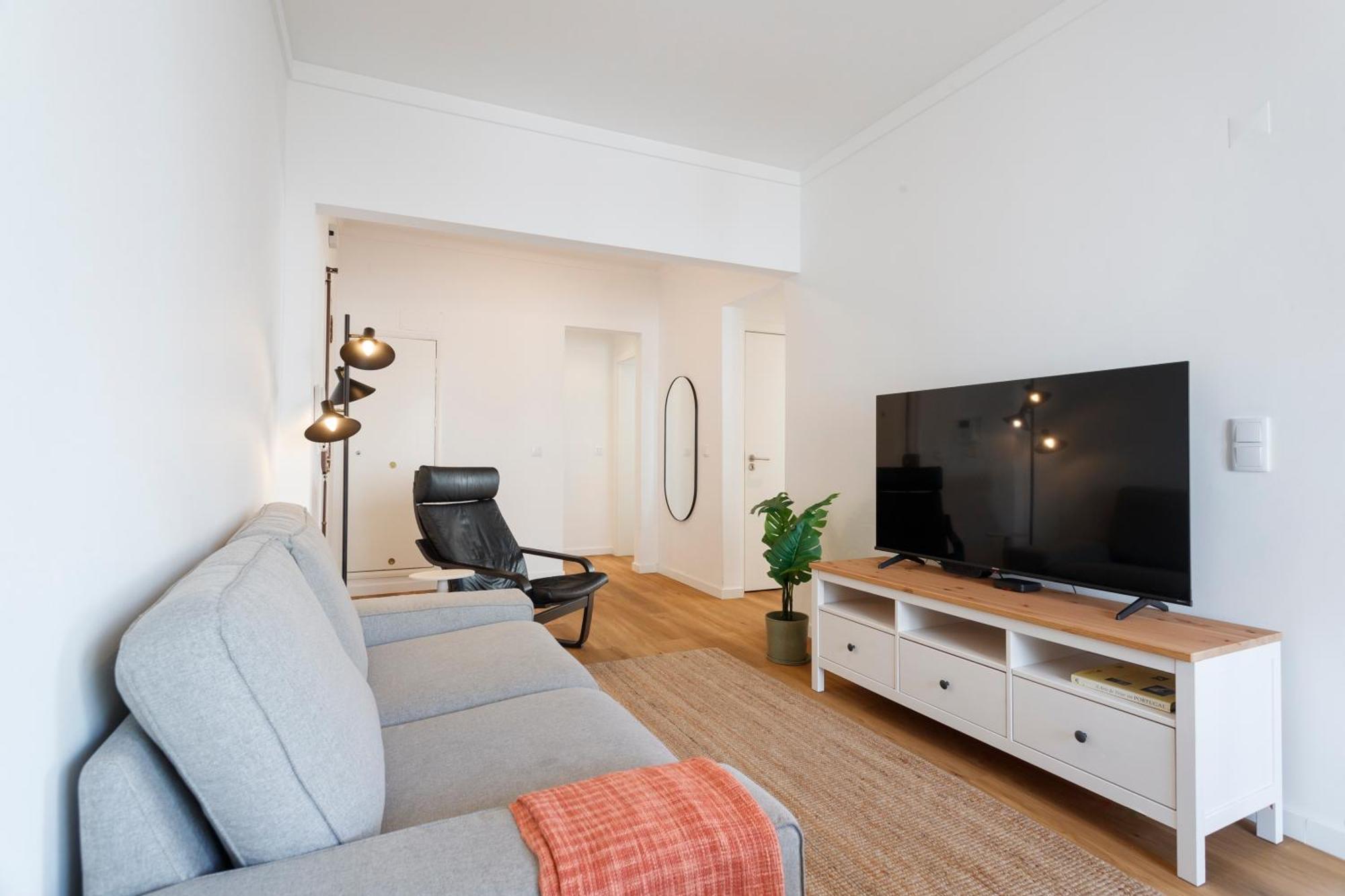 Apartment Brand New 2br In Alcantara Lisbon