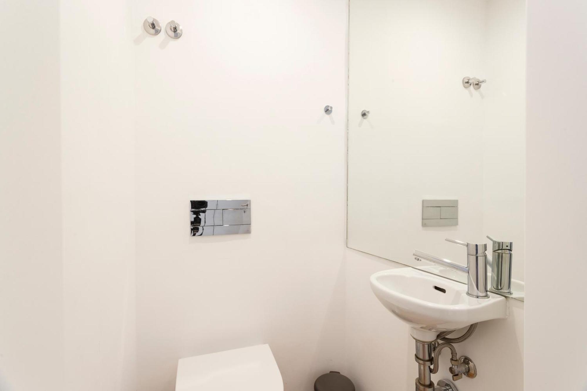 Brand New 2br In Alcantara Apartment *