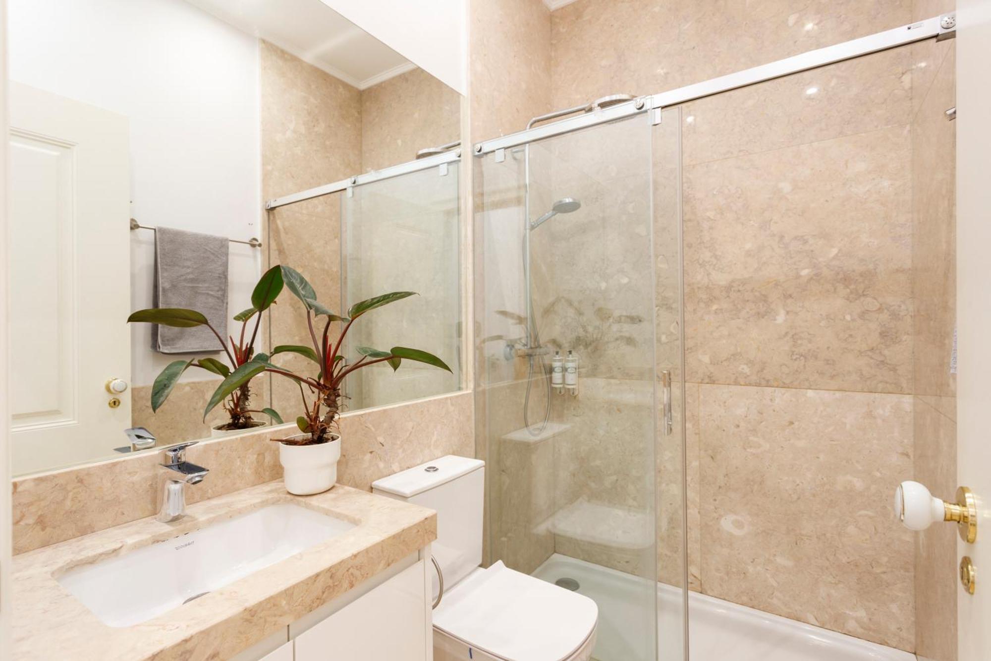 Guest house Pleasant Shared In The Historic Center Of Lisbon