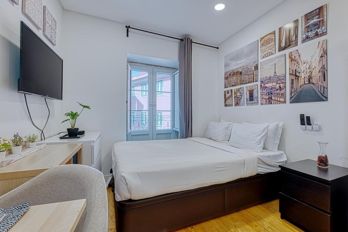 New Flat In The Downtown Apartment *