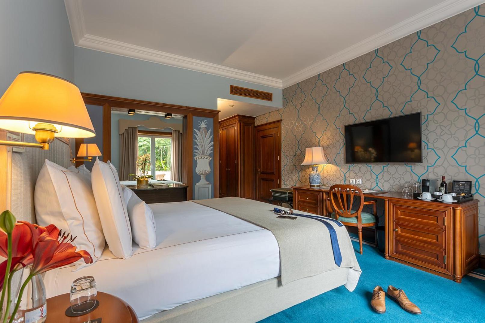 Pestana Palace & National Monument - The Leading Of The World