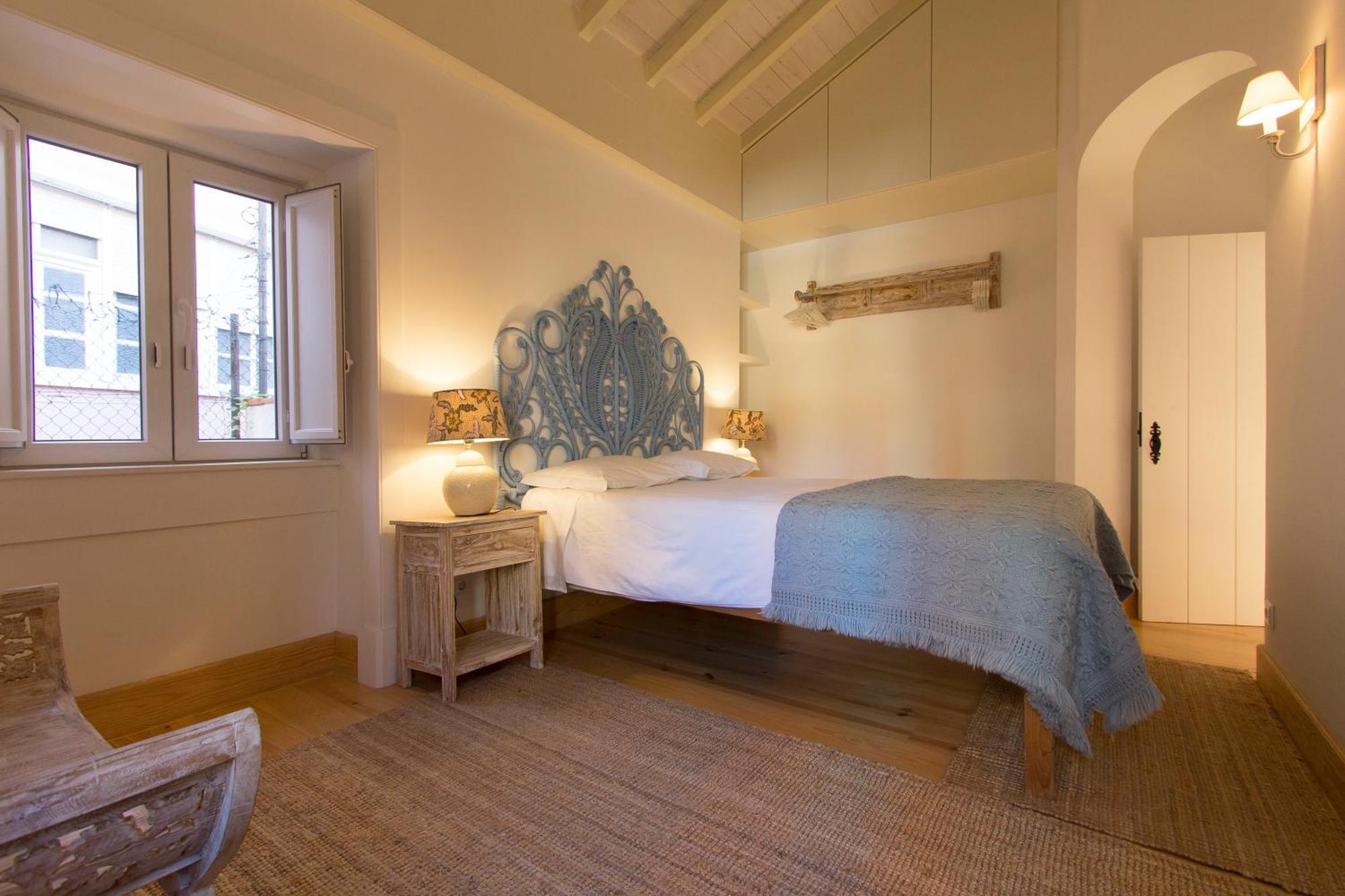 Villa Domingues Lisbon