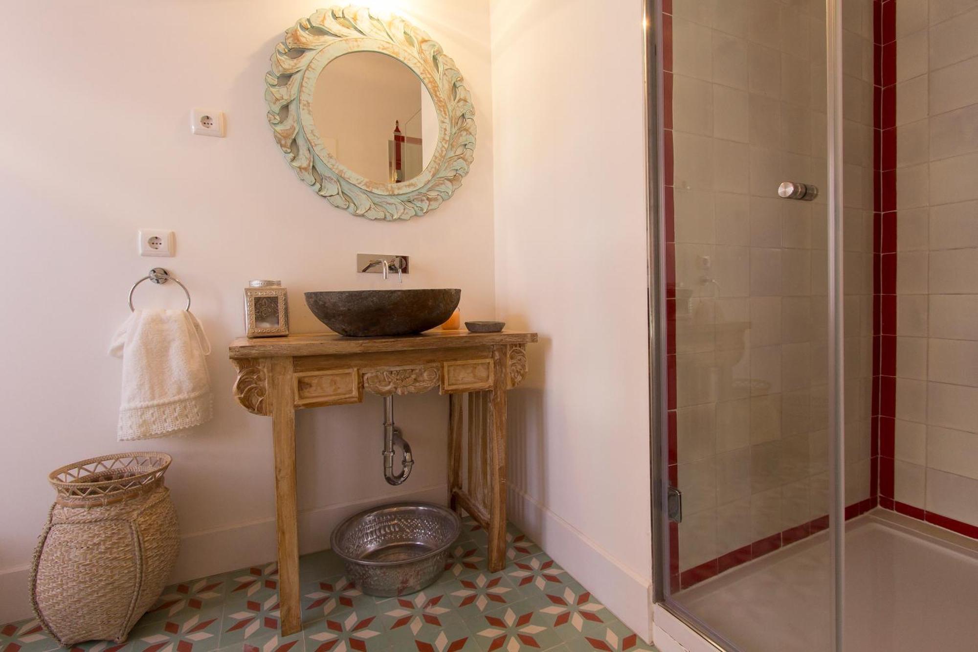 Domingues Villa Lisbon