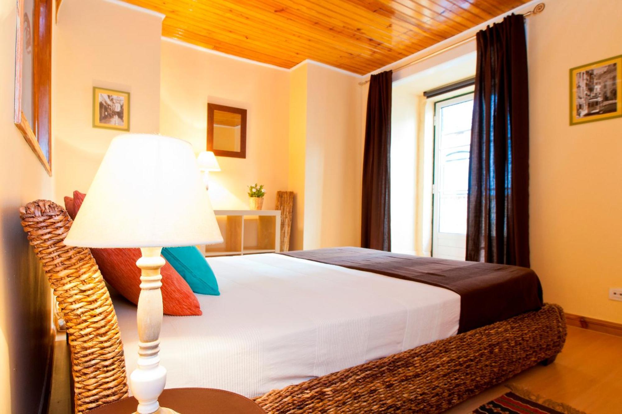 In Vibrant Bairro Alto Apartment