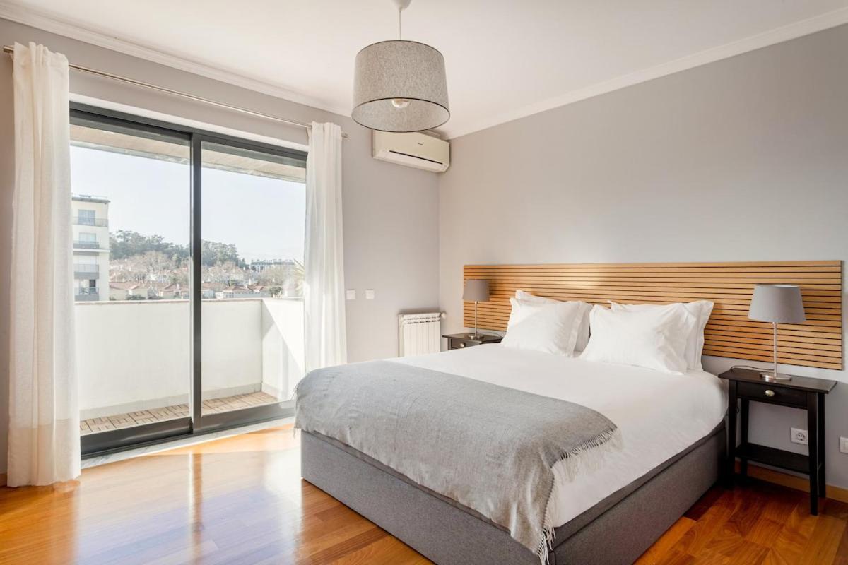Elegant Flat In Benfica - 10 Min To Center Apartment Lisbon