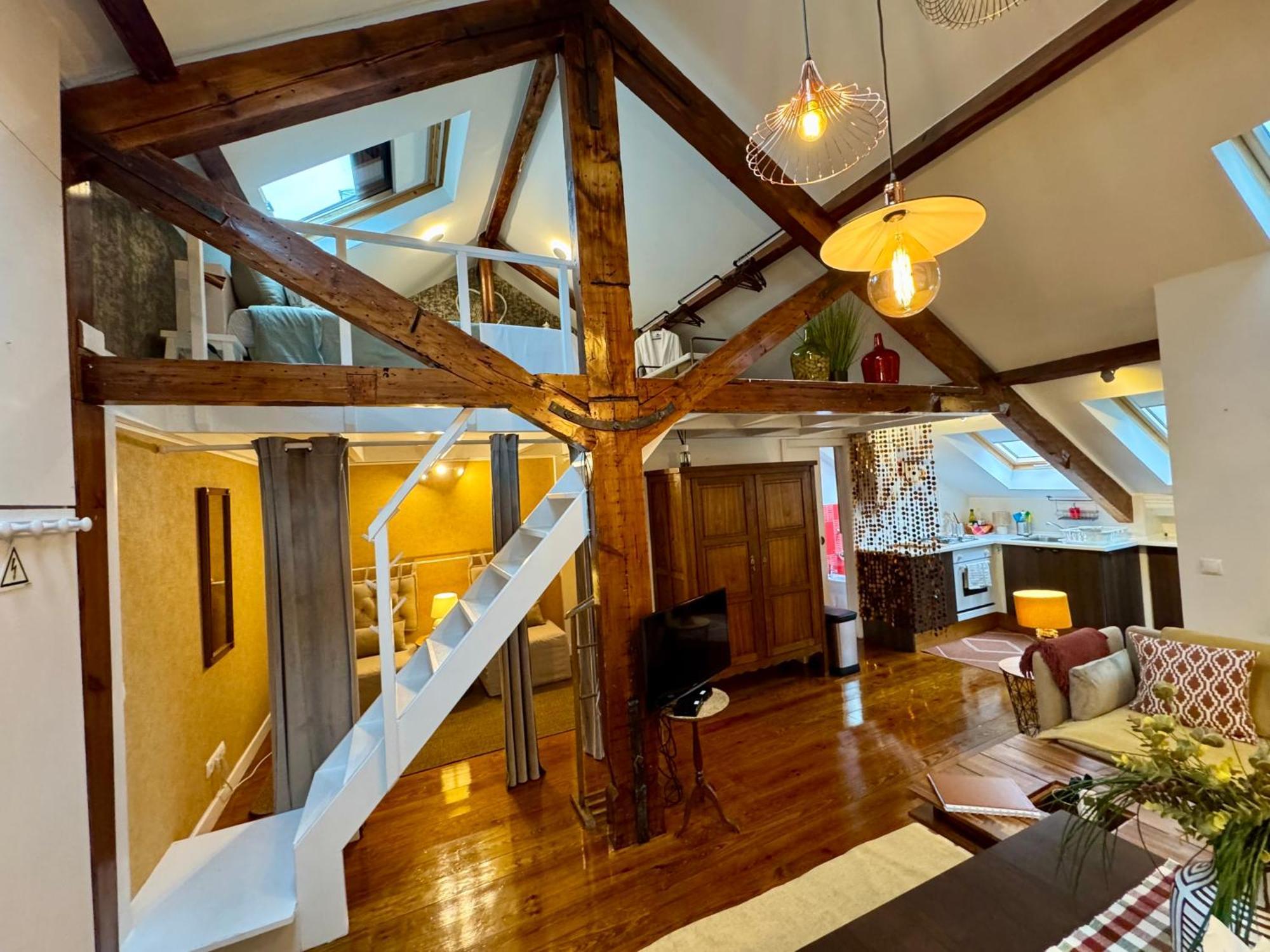 Apartment With Mezzanine Rua Da Moeda Lisbon