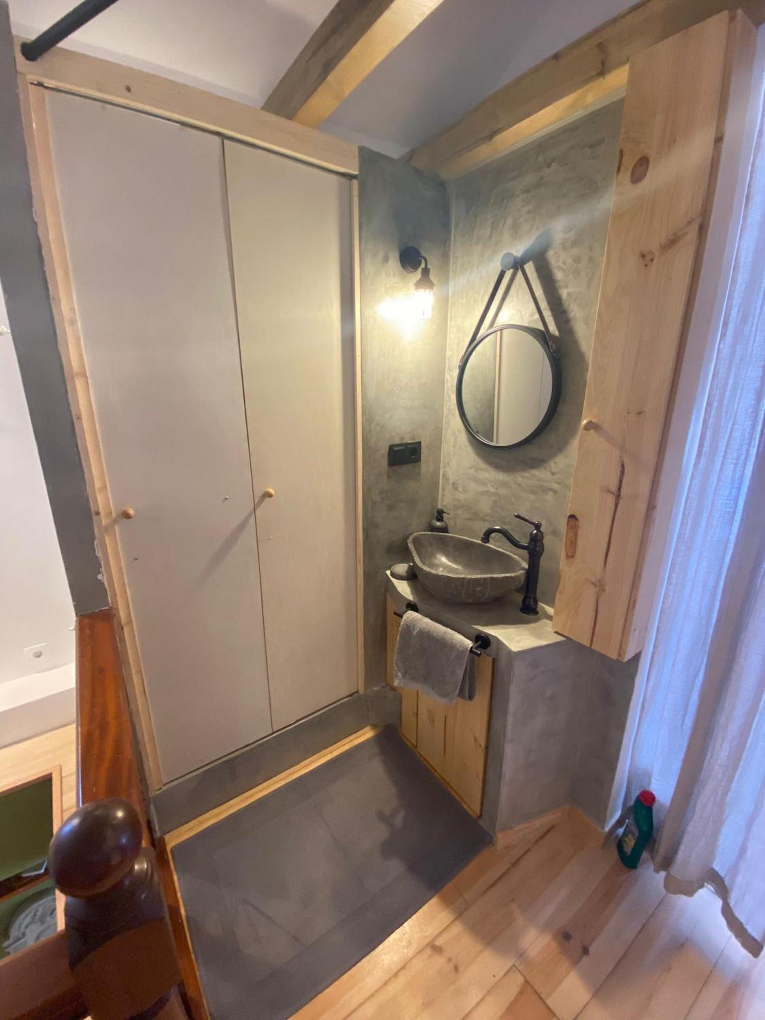 Duplex T2 Em Alfama Apartment Lisbon