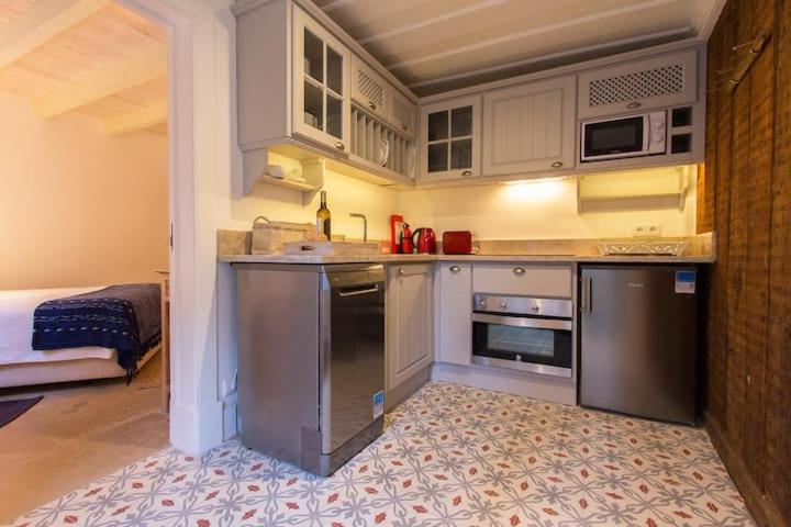 Villa Domingues Lisbon